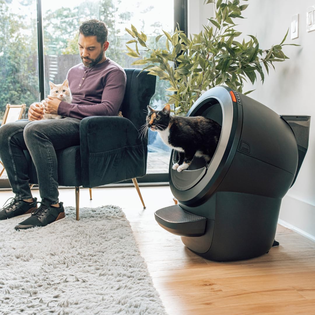 Litter-Robot 4 with Step & Fence (Black) - Automatic, Self-Cleaning Cat Litter Box, WiFi Enabled, Works with Any Clumping Litter, Complimentary 2-Year WhiskerCare Warranty